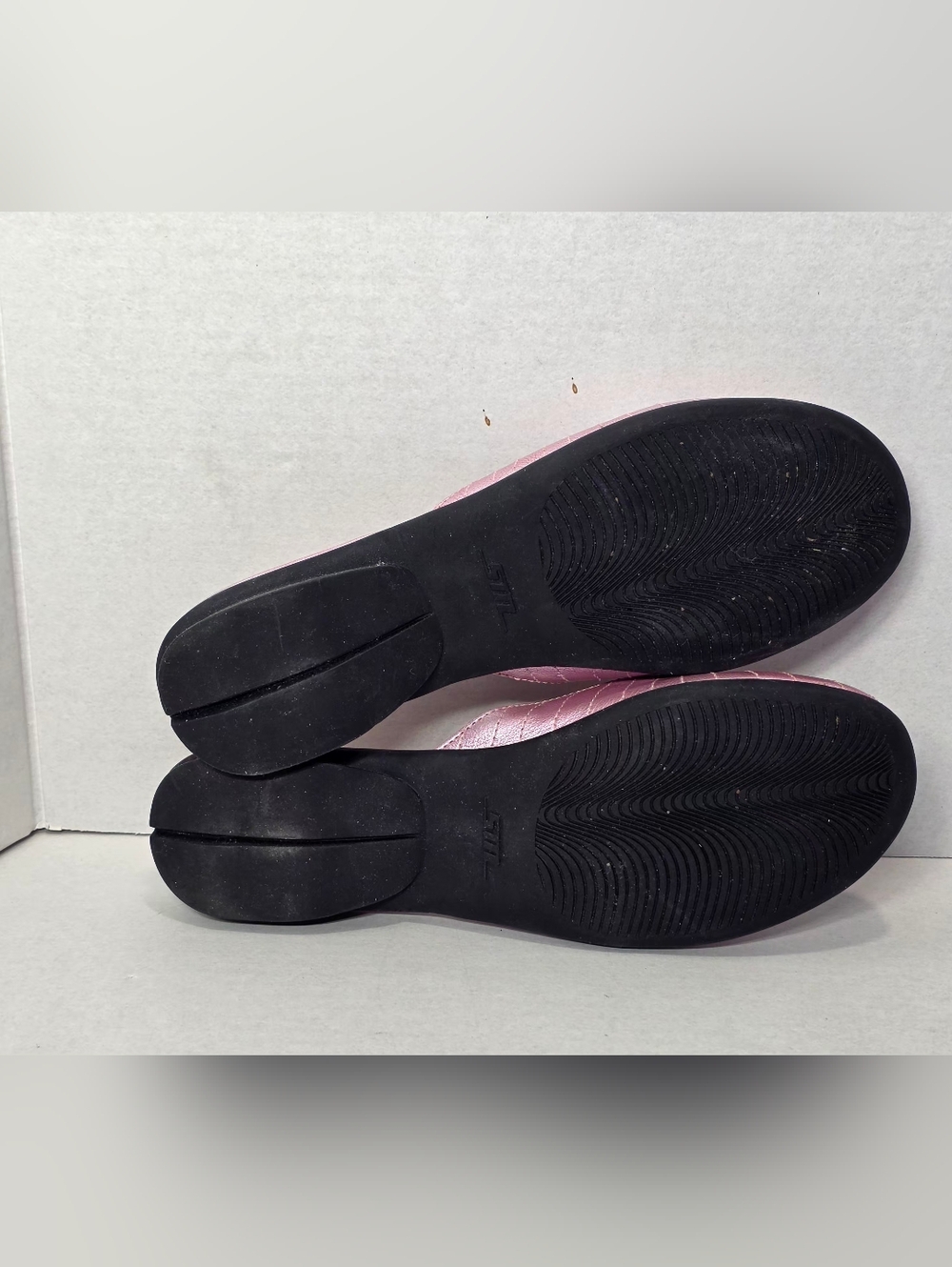 Vintage  Steve Madden Razzy Sandals Size 6B Leather Metalic Pink Slip On Slides - Picture 4 of 6